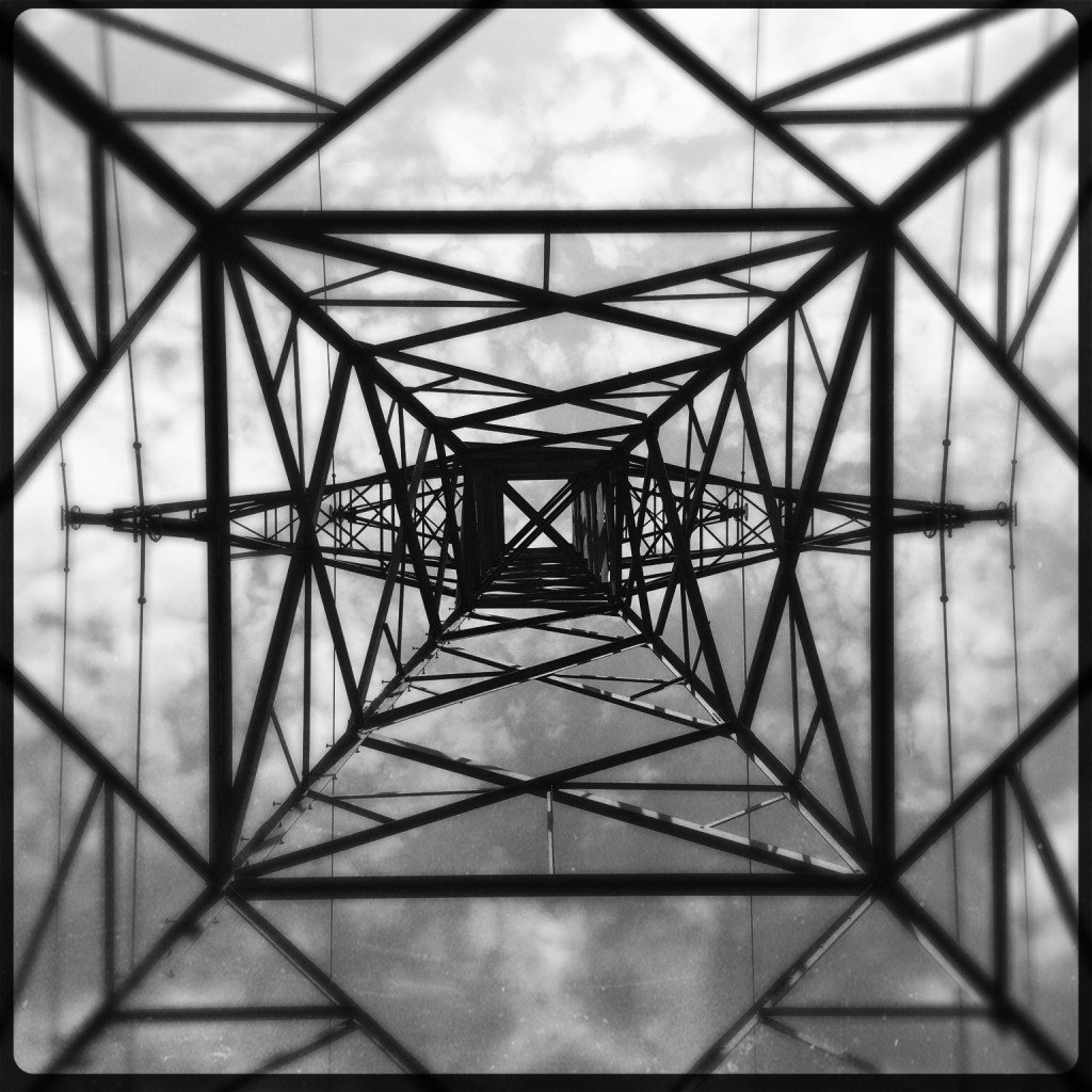 Sally D’s Mobile Photography Challenge:  Black and White (On the way to Wallace&nbsp;Falls)