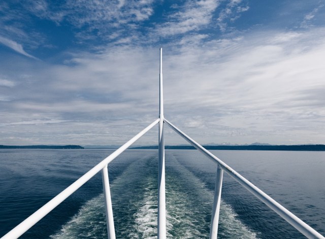 Blue skies and sparkling water in the Pacific Northwest